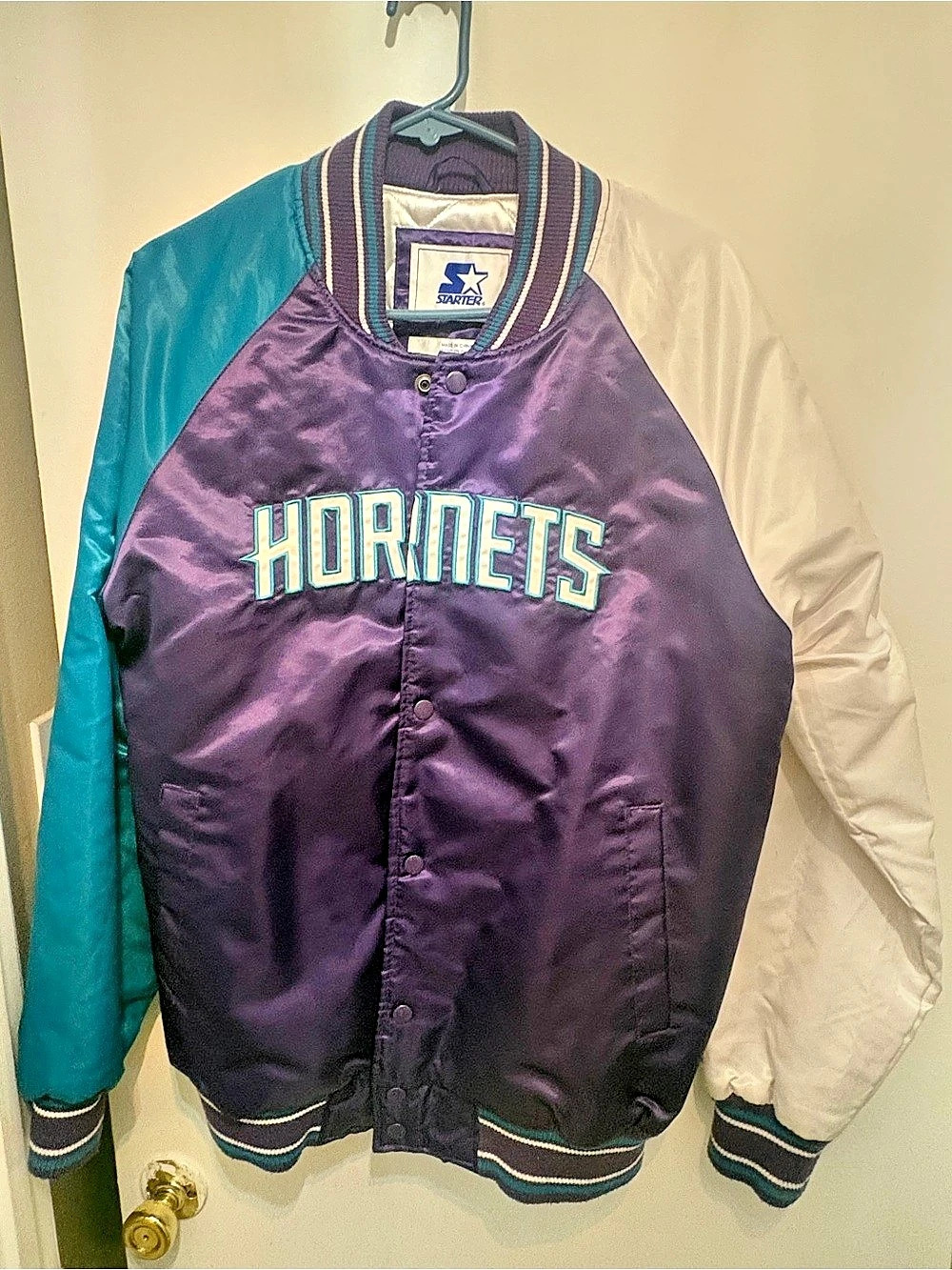 Starter Charlotte Hornets Vintage Starter Satin Jacket Vintage Satin Varsity - B